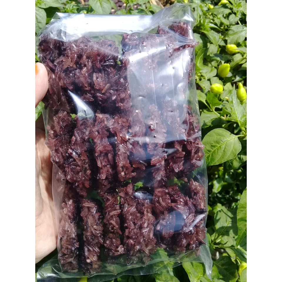 

Rengginang Mentah Asli Ketan Hitam Isi 30 Pcs RENYAH DAN LEZAT