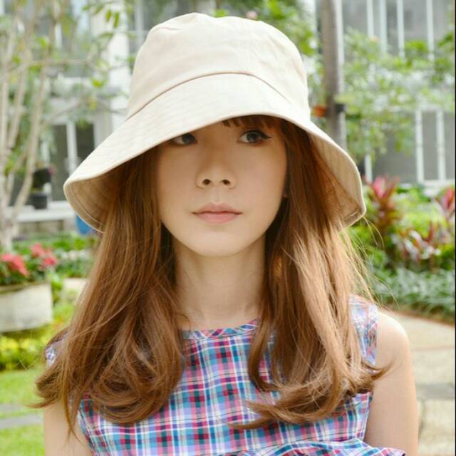 Topi bucket hat polos  bahan dobel bolak balik model distro