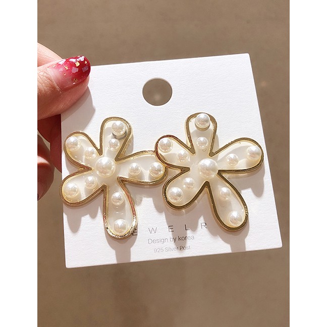 LRC Anting Tusuk Fashion Golden Pearl Large Flower Stud Earrings D89963