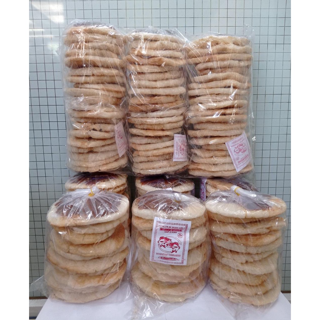 

KERUPUK KEMPLANG