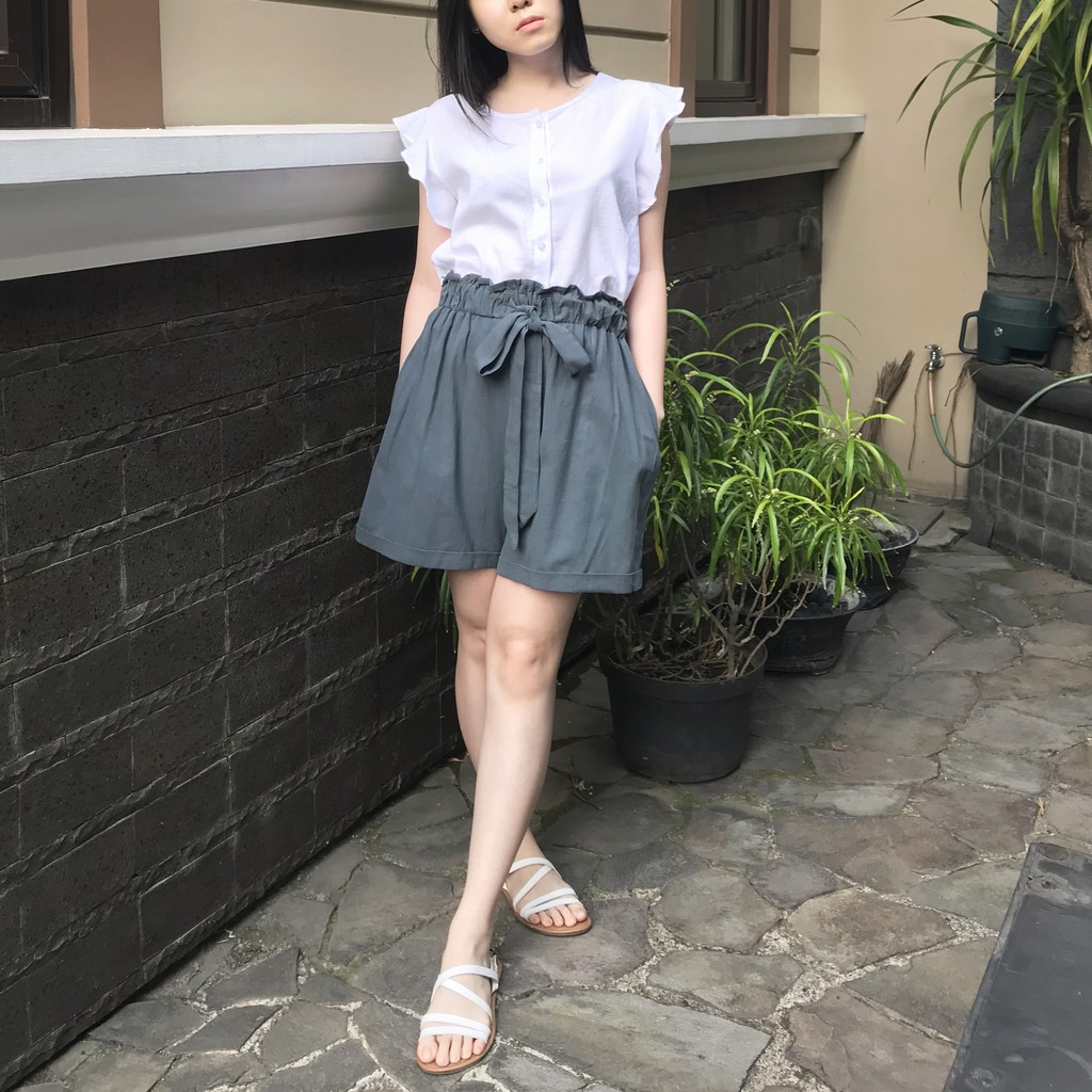 Setelan Blouse Celana Pendek Madoka Set
