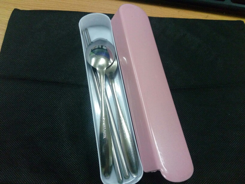 Sendok Garpu Sumpit  Set Stainless Steel