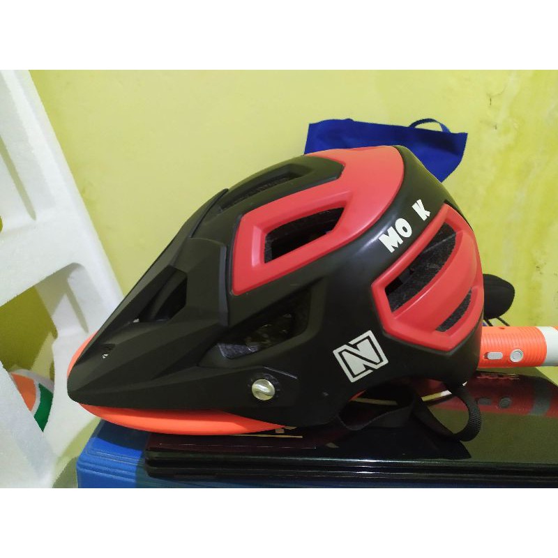 Helm Nautilus Monk Sepeda