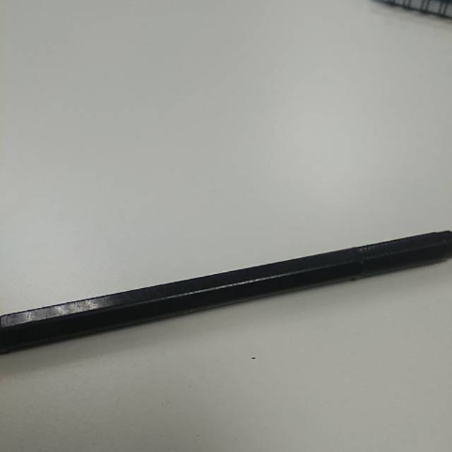 

Bolpen standard ae7