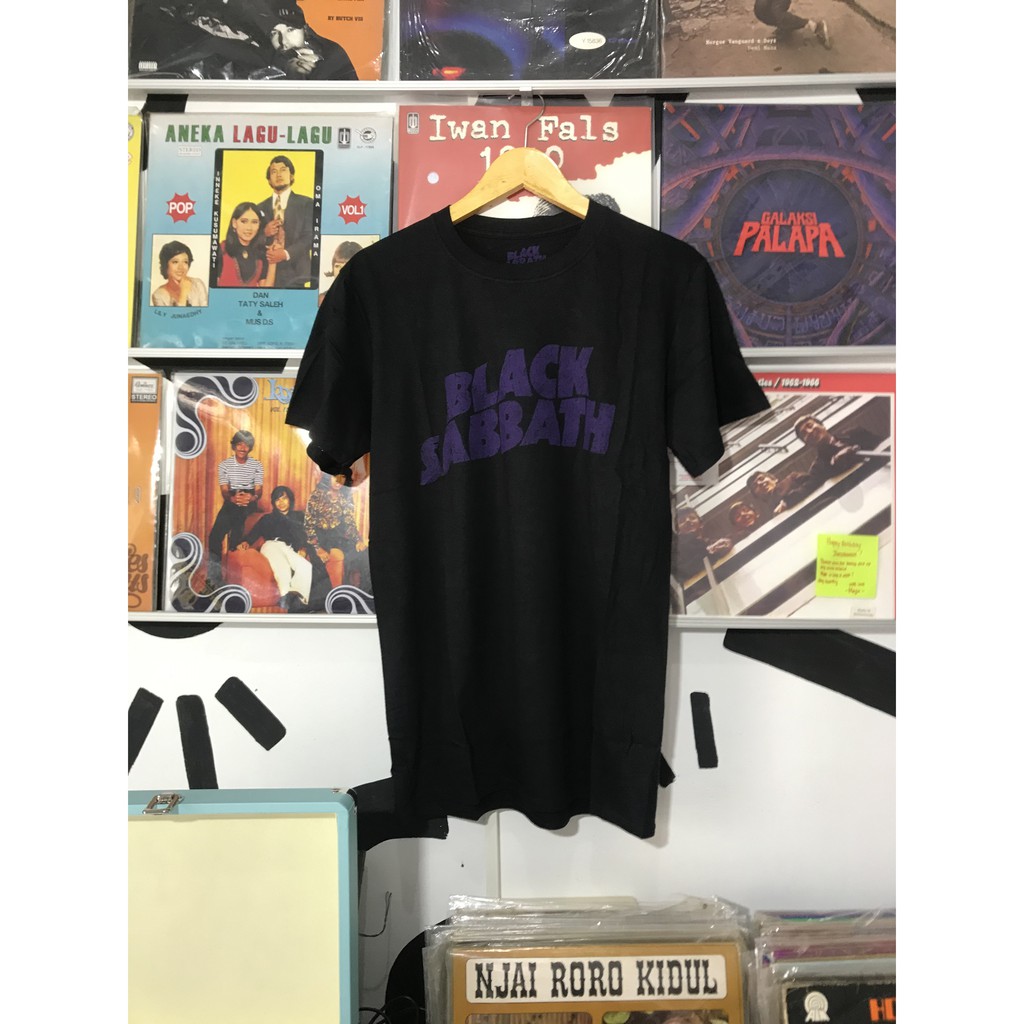 BLACK SABBATH - VINTAGE WAVY LOGO