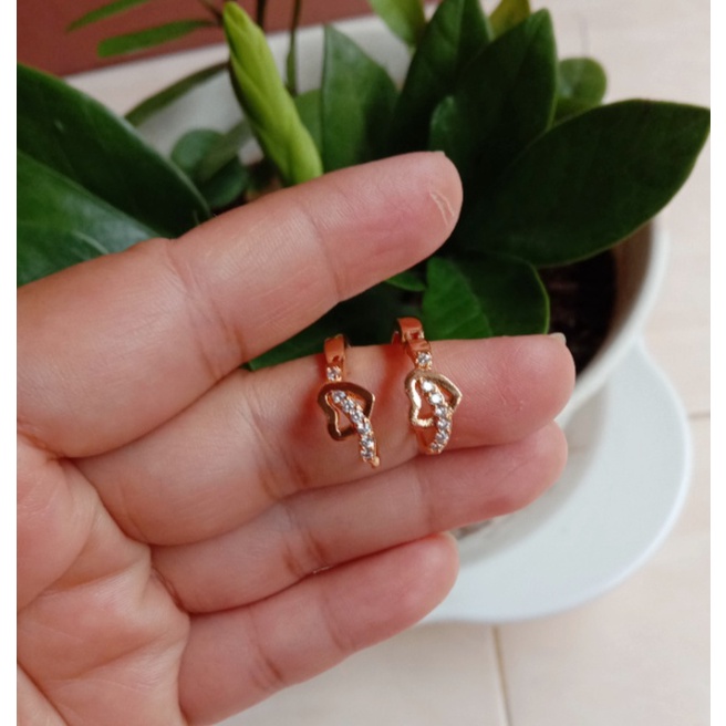 anting wanita lapis emas variasi love