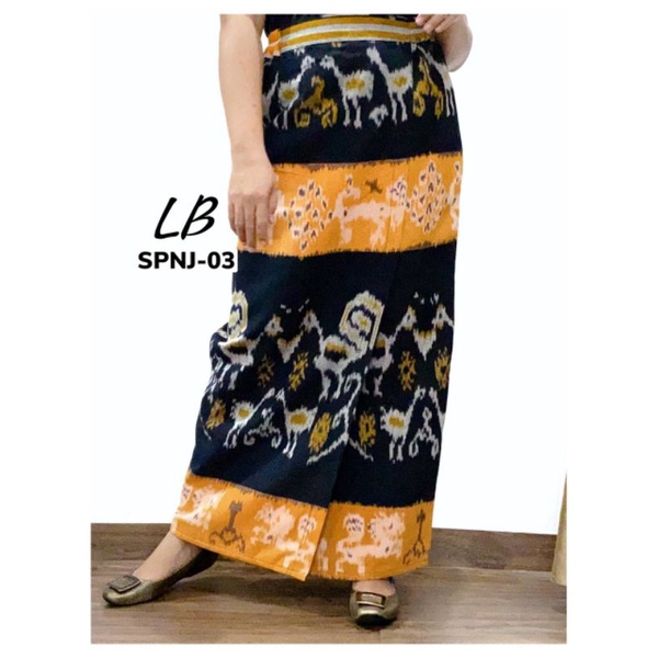 Rok tenun motif Sumba NTT/rok tenun