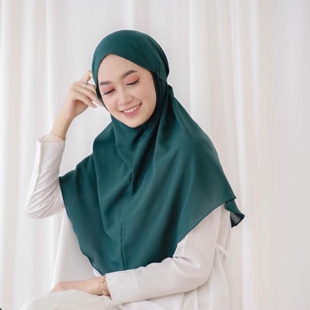 Jilbab bergo maryam diamond italiano/hijab instan bergo maryam non pet