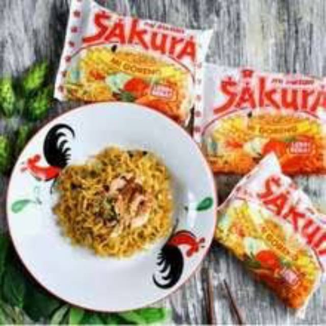 

MIE GORENG SAKURA 60 GRAM/ MI GORENG SAKURA MURAH/ MIH GORENG SAKURA/ MIE INSTAN MURAH