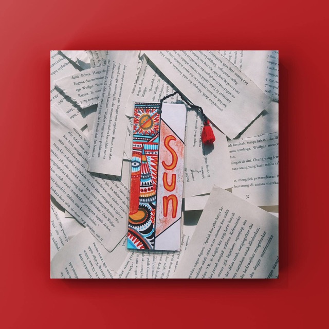 

Pembatas Buku / Bookmark Handmade "SUN