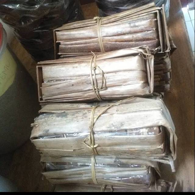 

Gula Aren Cetak Daun 1kg