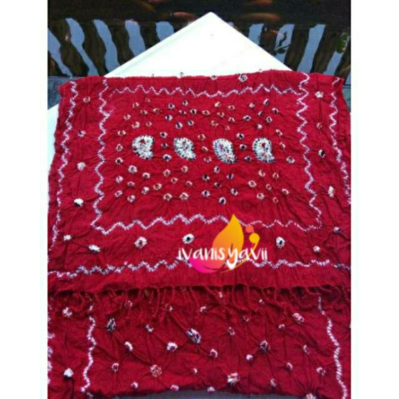 Selendang Prewedding Motif Jumputan-1