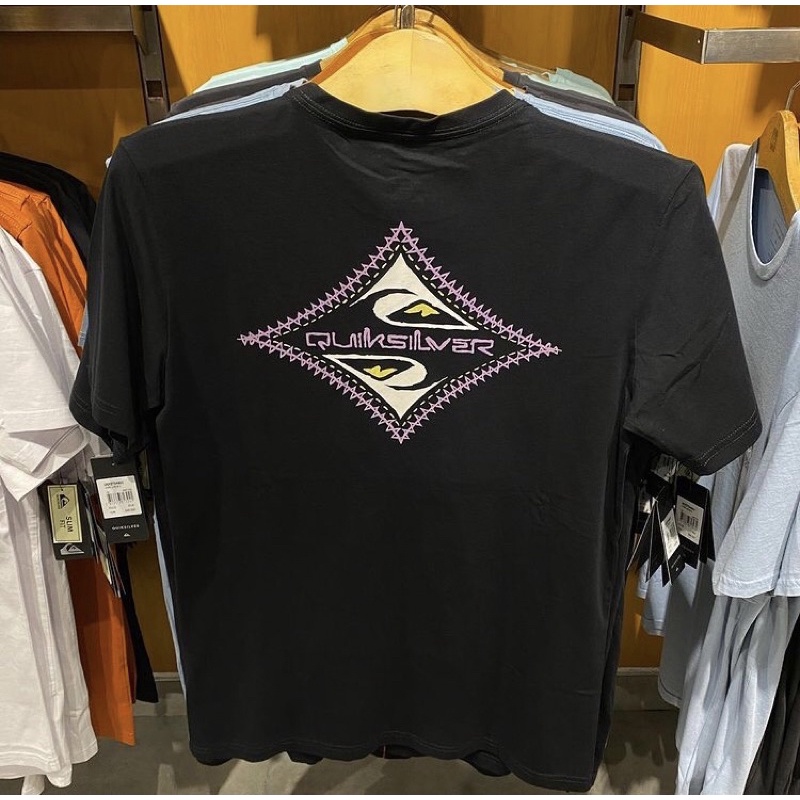new arrival baju kaos Quiksilver original sg438