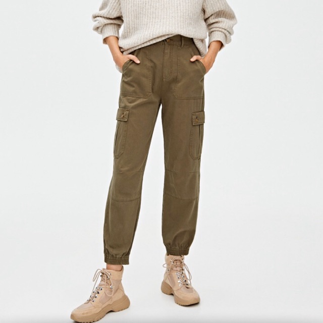 pull and bear cargo joggers