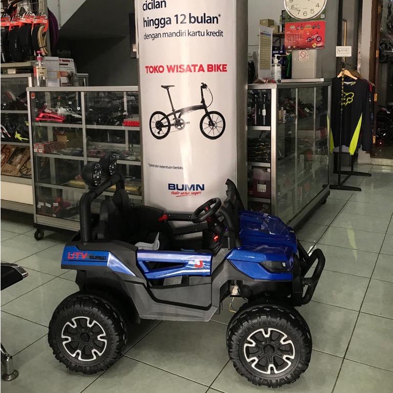 MAINAN AKI MOBIL AKI JEEP ROVER BESAR 4WD YUKITA 6683