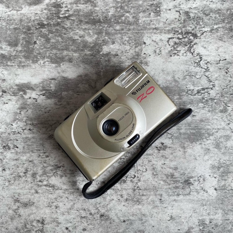 Kamera Analog - Fujifilm Zo