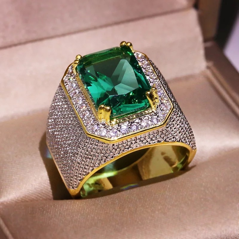 Cincin Pria Mewah Berkelas Batu Akik Permata Zamrud Green Emerald Cubic Zirconia Ring Gold Platted