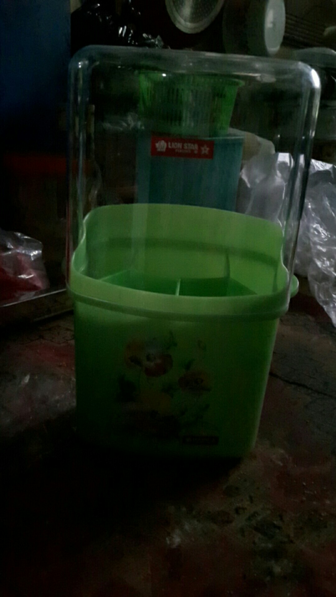 Tempat Sendok Adora Merk Lion Star :: Tutup Bening