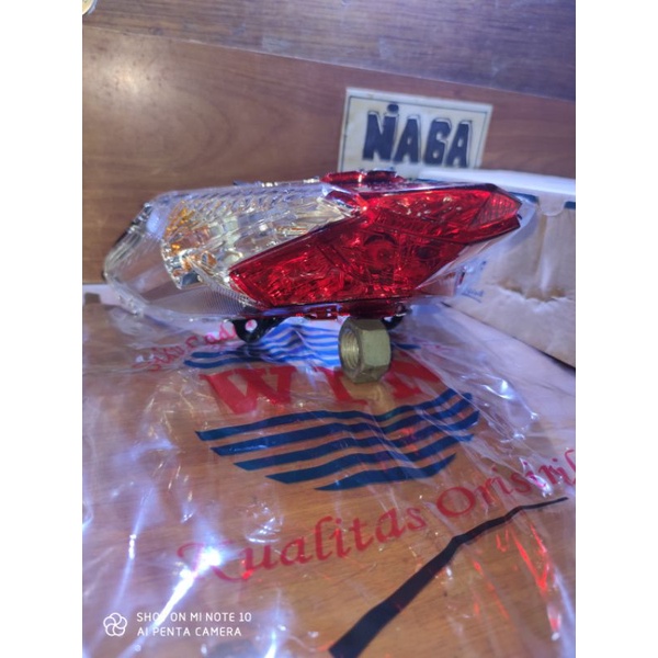 Lampu Stop Belakang Plus Bohlam Fiting Vario 125 Vario 150 Tahun 2015-2017 Kualitas Original