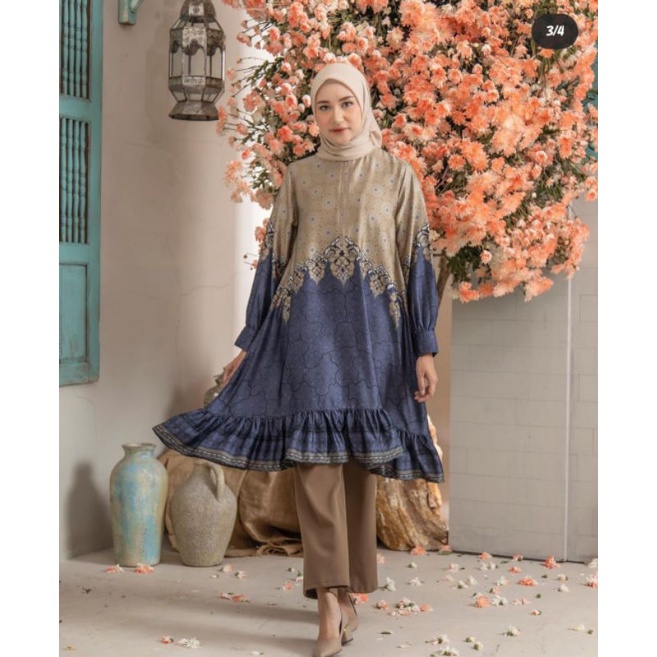 Gauri Tunik Heaven Lights Ocean size L