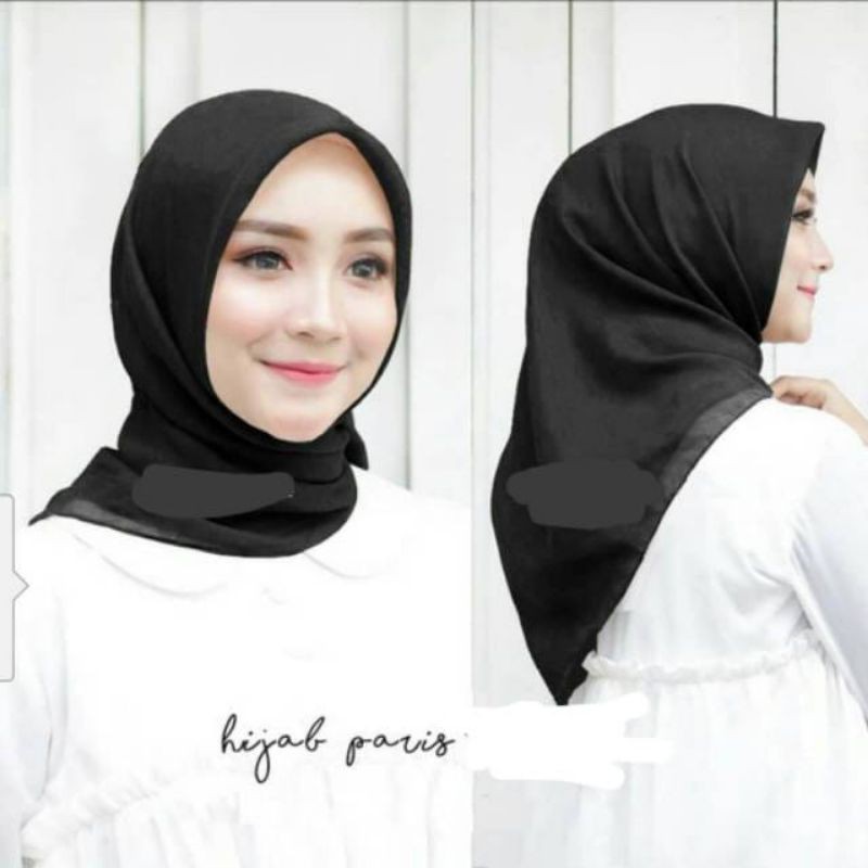 Hijab segi empat paris premium polos by : catlyn carla-Hitam