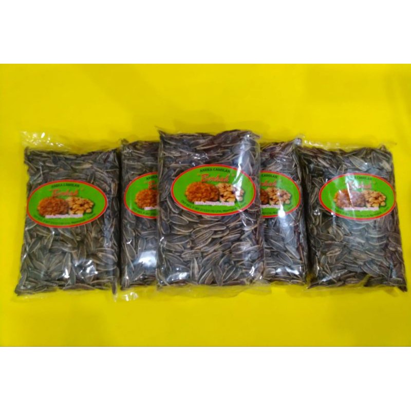 

Kwaci Matahari 200gr
