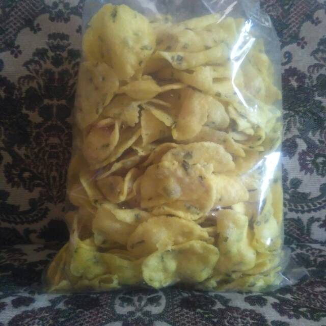 

Ktimpring singkong rasa bawang 500 gram