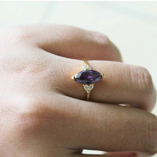 Perhiasan Cincin Zhulian