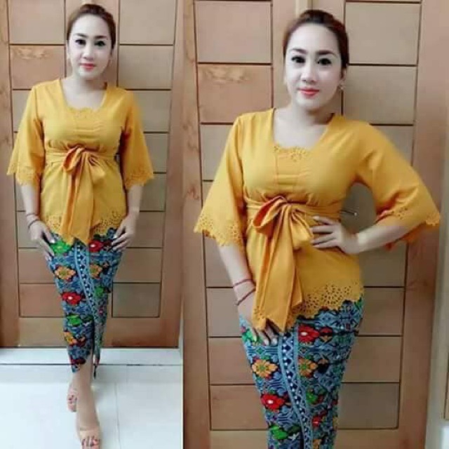 Set kebaya jadi ukir tali