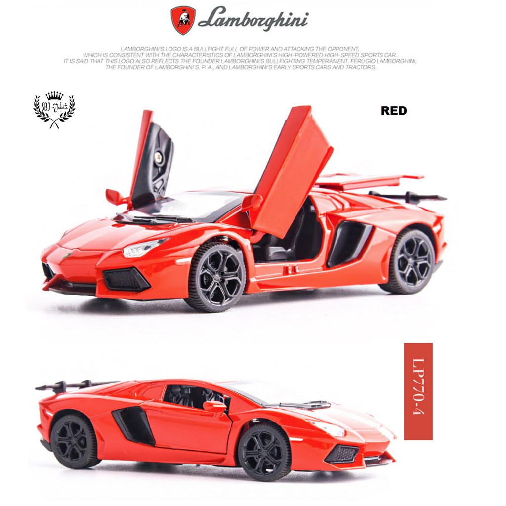 Diecast miniatur mobil Lamborghini LP740 Metal Series Skala 1:32 dengan tatakan