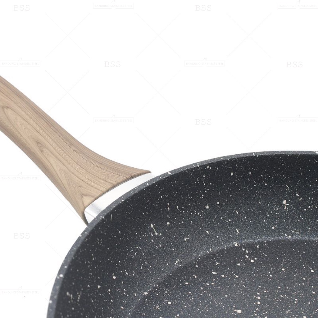 Frying Pan Frypan Fry Pan Teflon Penggorengan Non-Stick Wajan Kompor Induksi Anti Lengket Tebal 20cm 22cm 24cm 26cm Gagang Kayu