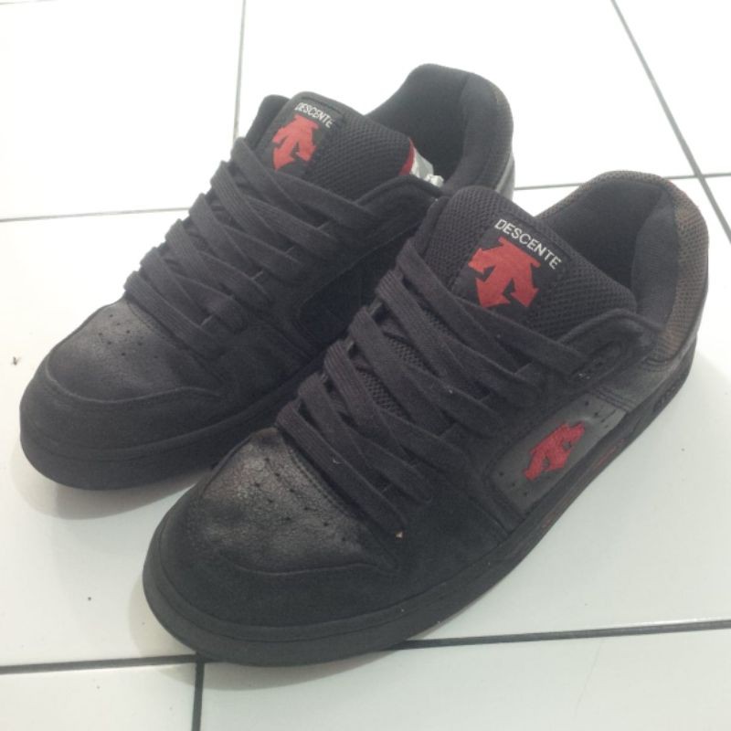 Descente Skateboard Shoes