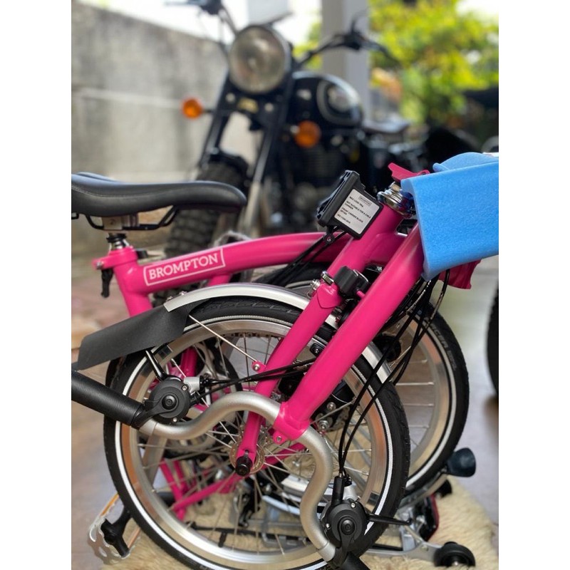 sepada brompton m6r hot pink