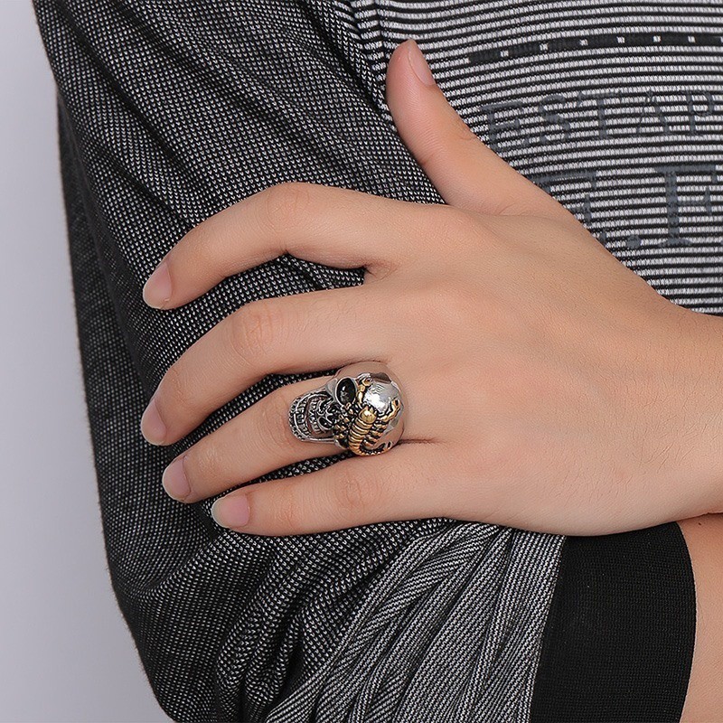 SEUSUK  Cincin Pria Gaya Punk Vintage Gothic Motif Tulang Tengkorak Warna Gold