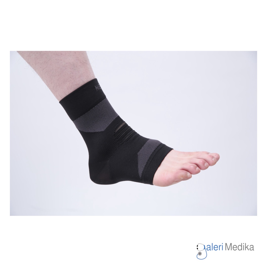 Neomed JC-301 Neo Ankle Compression Sleeve - Meringankan Ketegangan Otot dan Memperkuat Otot