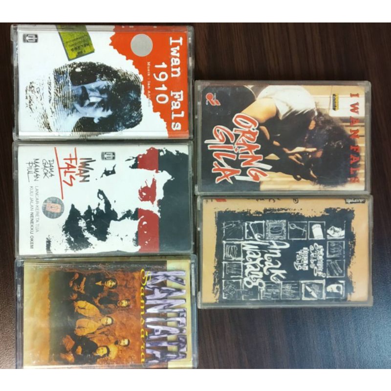 Kaset Iwan Fals