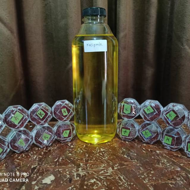 

Safron Kashmir kualitas super begin kemasan Lux 1 gram