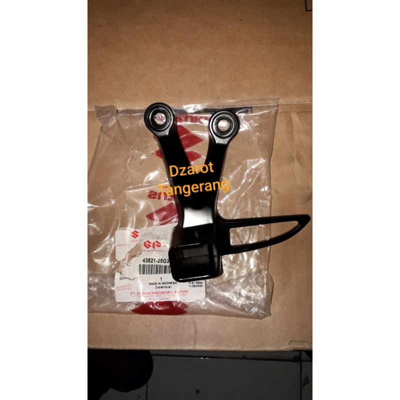 Pilion Step Dudukan Step Belakang Satria Fu Kiri Asli SGP