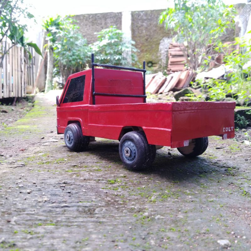 miniatur l300 miniatur truk oleng
