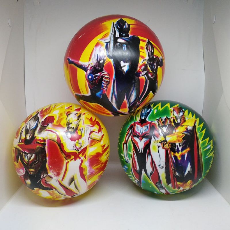 Bola Karet Gambar Ultraman / Mainan Bola Karet (SNI)
