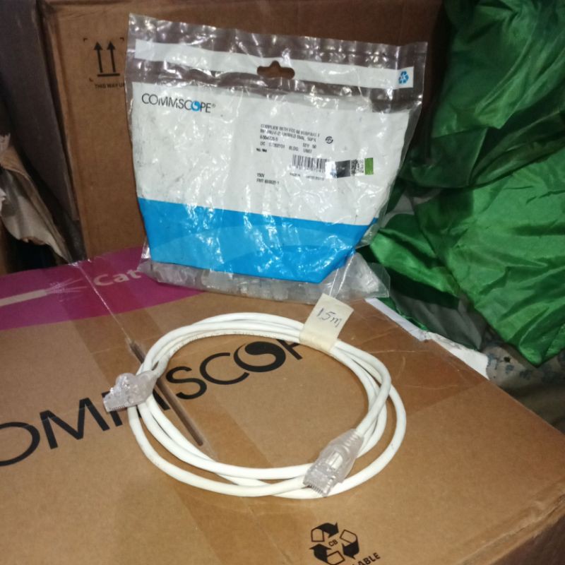 KABEL LAN UTP Cat.5e COMMSCOPE 1,5 Meter +Rj45