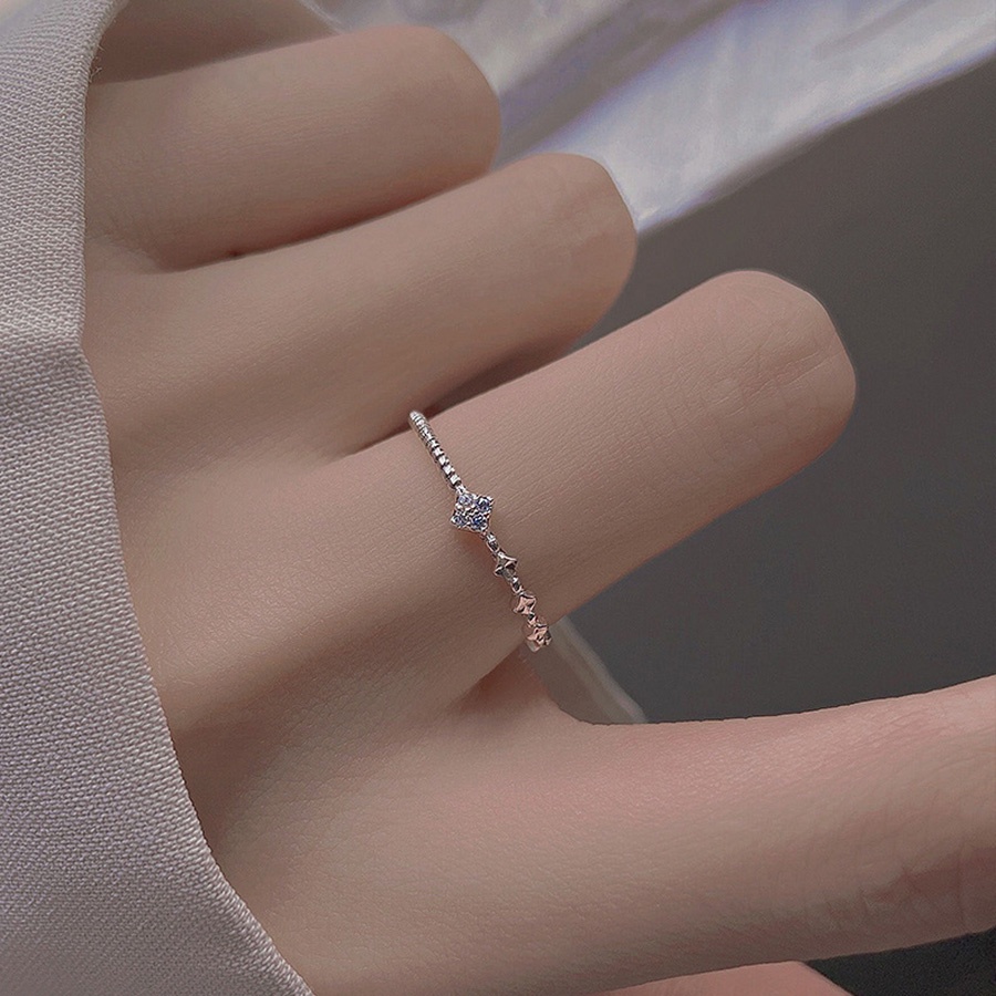 Cincin Sterling Silver S925 Bentuk Daun Clover Bahan Titanium Steel Untuk Wanita