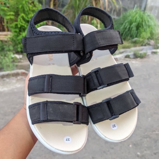 Army Style - Sandal Gunung Gladiator Wanita  Sendal Perempuan Murah Sendal Tali Belakang Gunung Hiking Slingback