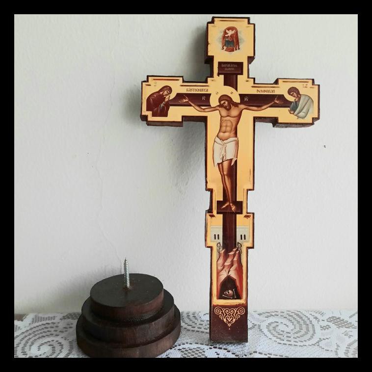 Buku Religi/Buku Spiritual Salib Besar Meja Dan Gantung (2Fungsi)