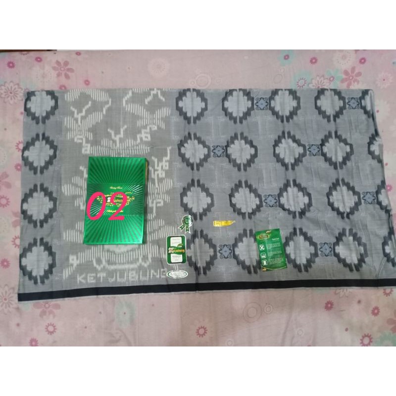 Sarung Ketjubung skj