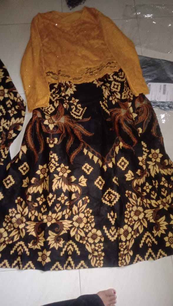 Couple Batik Brokat Gamis Brokat Kemeja Batik Couple Kondangan Sarimbit Ori Ndoro Jowi Dnt