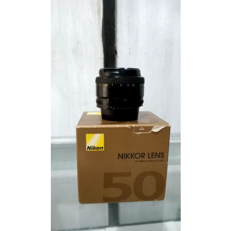 lensa Nikon 50mm F1.8