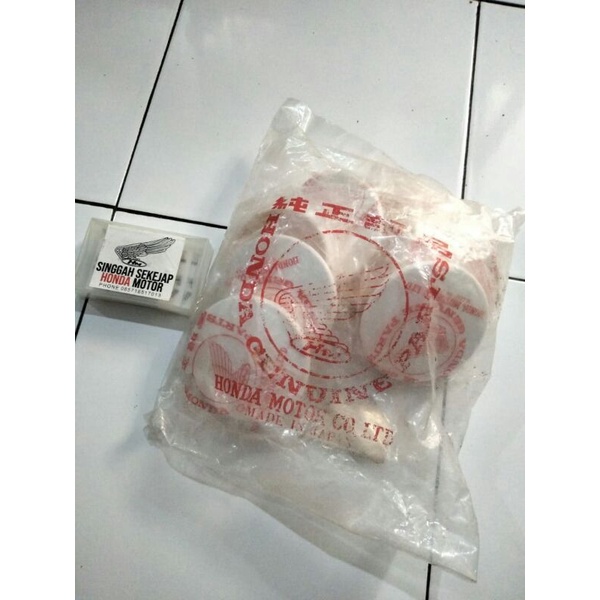 tutup sayap bagian busi Honda C70 c50 pispot original nos