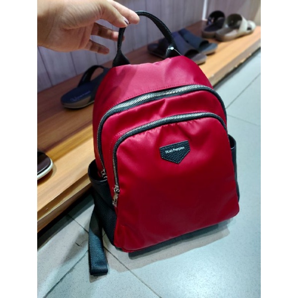 Hush puppies Bagpack mulitifungsi tag 1.299.000