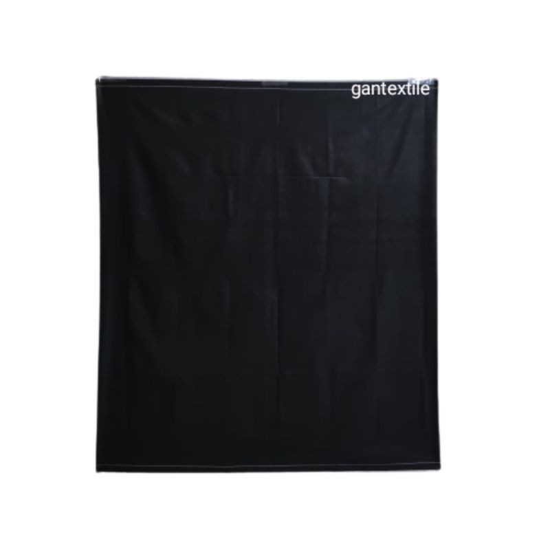 Sarung hitam putih polos garis